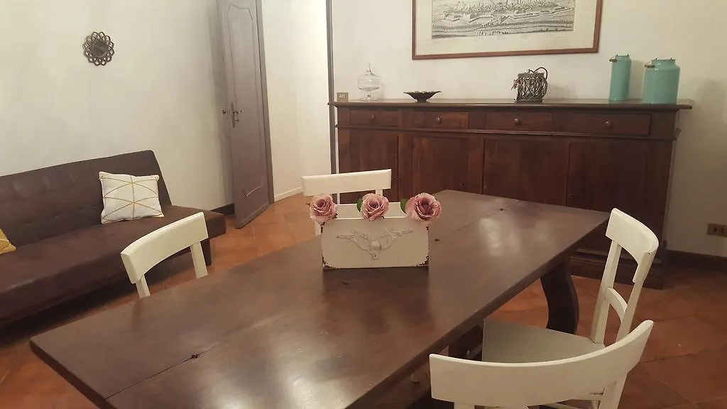 Granny'S House Apartment Lucca 0*,  Italy